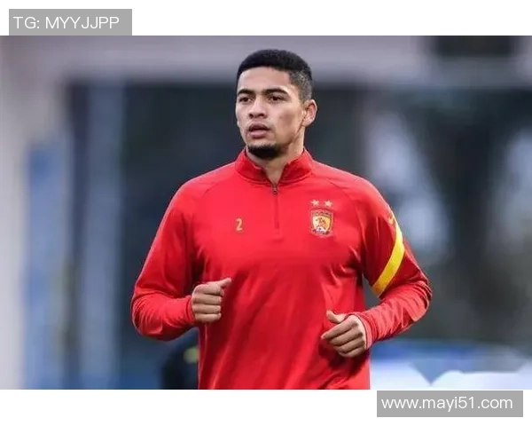 中国足球归化外籍球员政策分析与未来发展趋势探讨